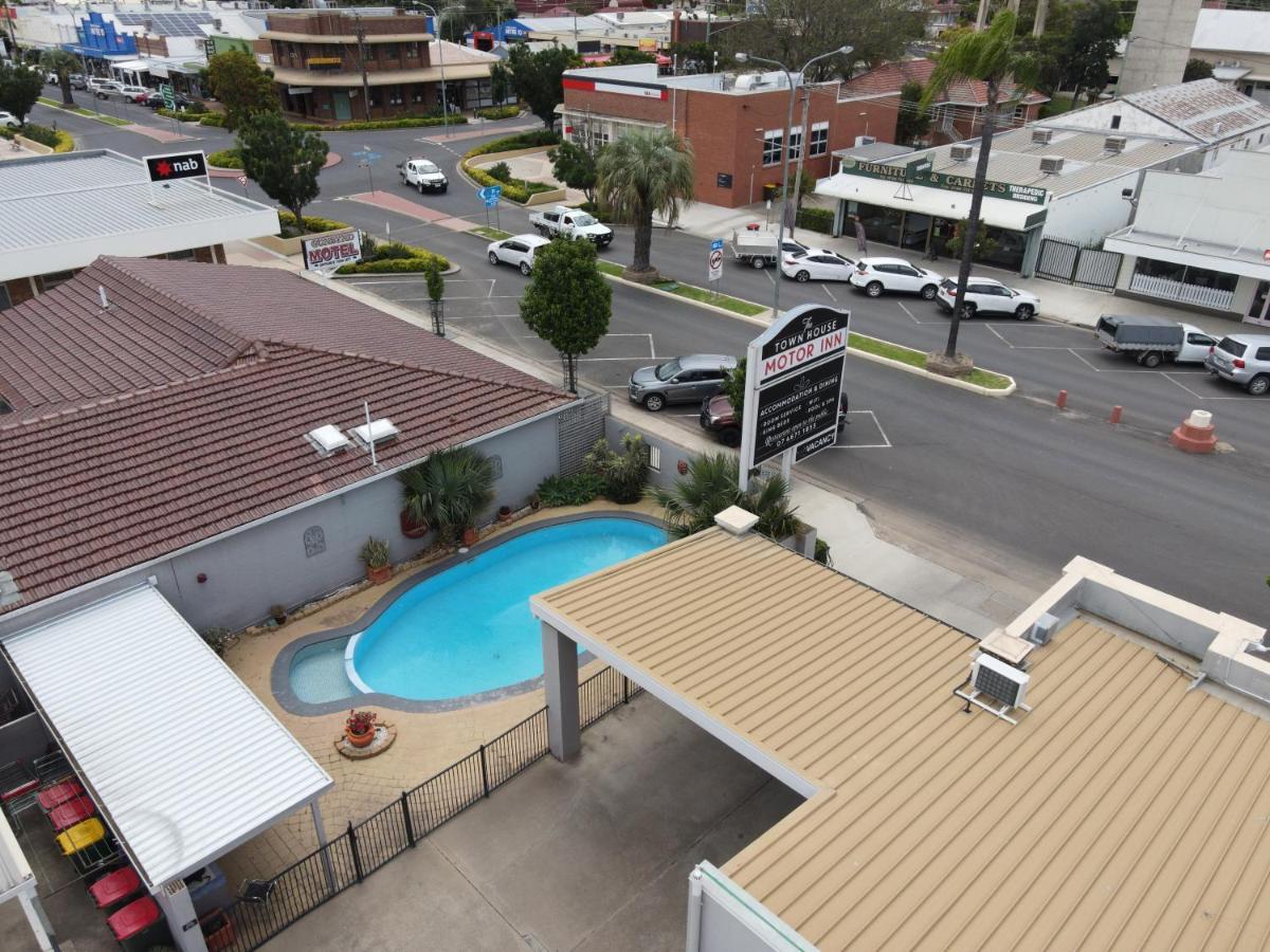 The Town House Motor Inn Goondiwindi Buitenkant foto