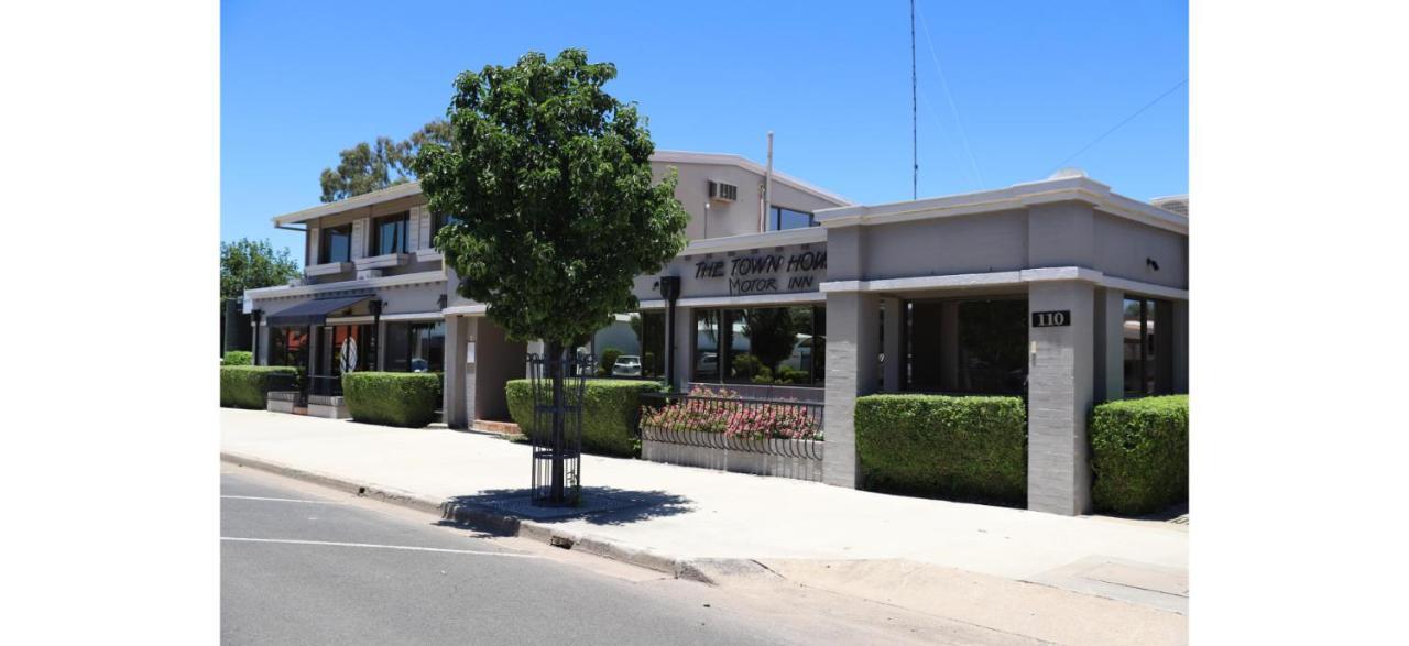 The Town House Motor Inn Goondiwindi Buitenkant foto